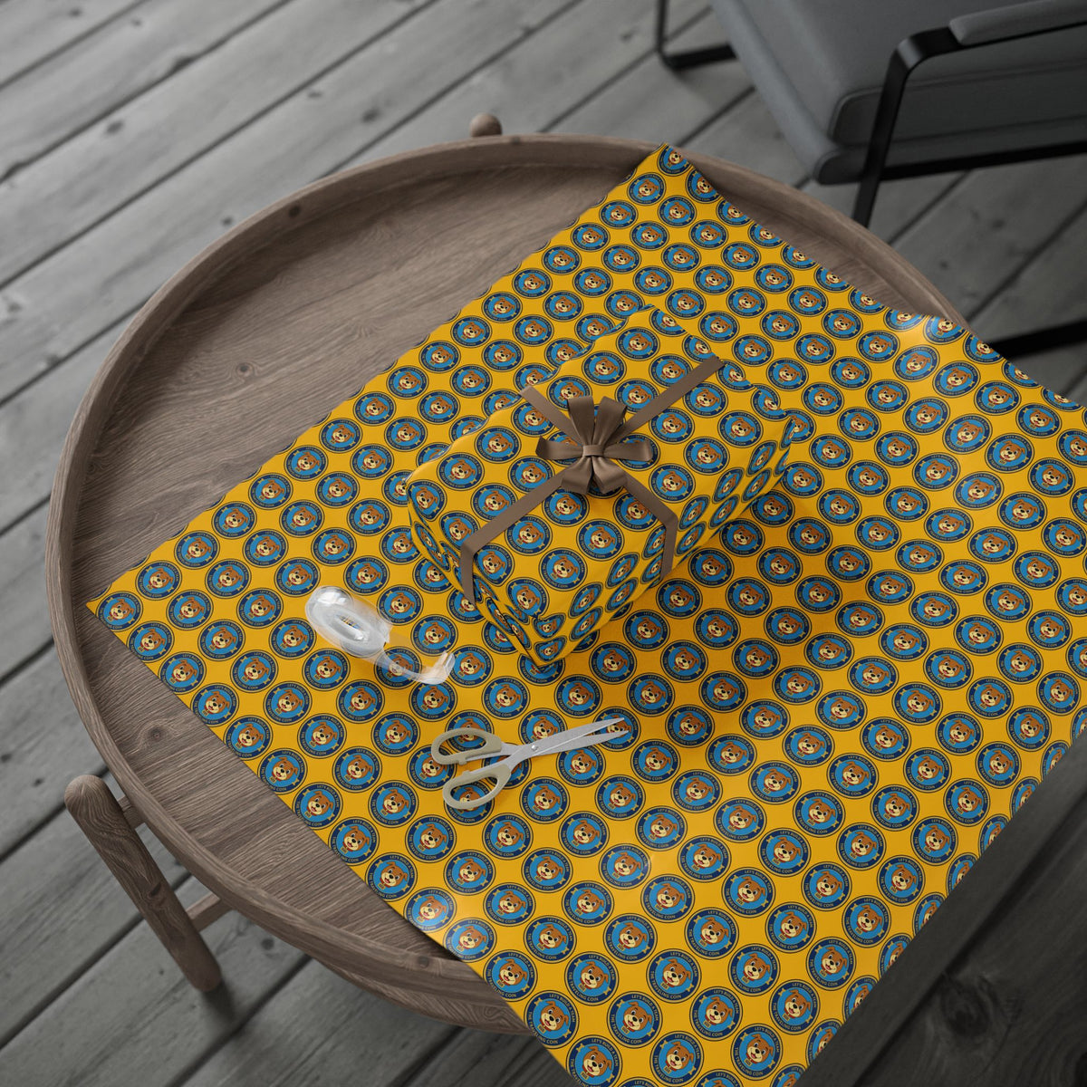 The Traveling Coin Wrapping Paper - Yellow
